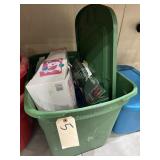 Fisher Price Toy & Christmas Dï¿½cor in Plastic bin
