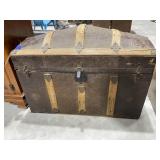 Camelback Trunk 37'L x 20'W x 25'H