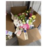 Box of Easter Dï¿½cor