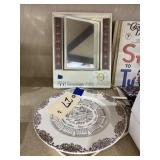 Clairol Makeup Mirrored Light & Plate