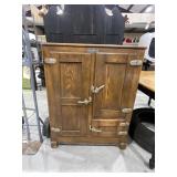 Vintage Gantert Ice Chest 34'L x 19'W x 43'H