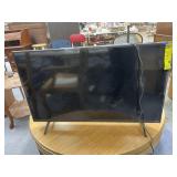 Vizio Flat Screen TV 40" model D40f-J09
