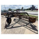 John Deere 660 Wheel Rake