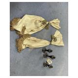 4 Pcs - Candle Holders & Curtain