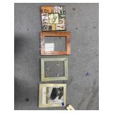 4 Pcs - Assorted Pic Frames