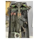 Crossbow w/Arrows