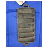 Cast Iron Corn Bread Mold