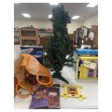 Christmas Tree & Halloween Dï¿½cor