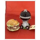 2 Sets - Salt/Peppers