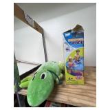 Insta Set Pool 6ft Dia & Plush Toy