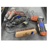3 Pcs - Black & Decker Drills - Shoe Brush