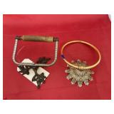 2 - Tissue Holder & Towel Holder