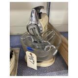 Vintage Sunbeam Stand Mixer w/Bowls