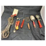 Assorted Kitchen Utensils