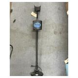 Pilot Metal Detector w/Charging Cord