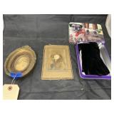 Pic Frames - Glove & Belt Set & More