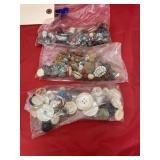 3 Pcs - Assorted Buttons