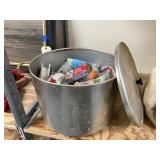 Stock Pot w/Lid & Ty Beanie Babies