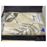 Scattered Leaf Rug - NEW