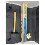 1/2" Square Drive Wrench & Rubber Mallet