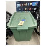 Oils & Funnels in Plastic Bin w/Lid