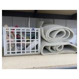 2 Pcs Carpet & Plastic Crate w/Zip Ties