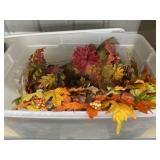 Fall Dï¿½cor in Plastic Bin w/Lid