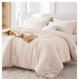 4 Piece Full/Queen Comforter Set - (1) Comforter
