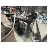 Work Bench w/Ken-Tool Vise 6ft L x 28'W x 42'H