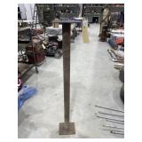 Metal Shop Stand
