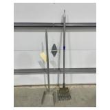 2 Pcs - Garden Rake & Scoop