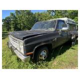 1984 Chev Scottsdale 20 Dually Pickup