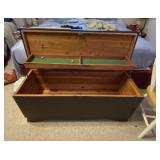 Lane Cedar Chest 47"L x 18"W x 20"H