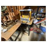 DeWalt DW734  Planer on Stand - up to 12-1/2"
