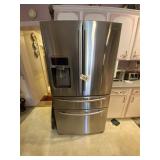 Samsung Stainless Steel Refrigerator/Freezer