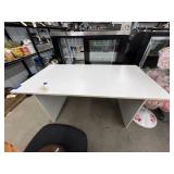 Desk 60"L x 30"W x 31"H