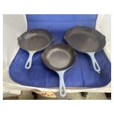 3 Pcs - LeCreuset Enameled Nesting Skillets