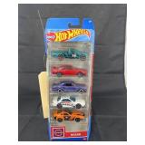 5 - Nissan Hot Wheels NIP