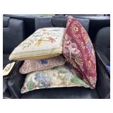 4 Pcs - Throw Pillows