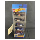 5 Hotwheels NIP