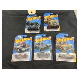 5 Hotwheels NIP