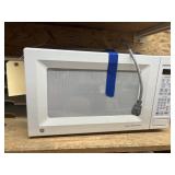 GE Microwave 24" x 18" x 13"