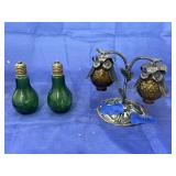 2 Sets - Salt/Pepper Shakers
