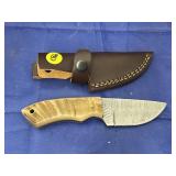Damascus Steel Fixed Blade Knife in Sheath