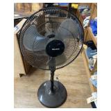 Palonis Oscillating Floor Fan 21"Dia