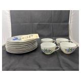 12 Pcs - China Party Trays & Dinnerware