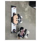 Wood Towel Hanger & Wood Cow Dï¿½cor
