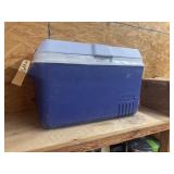 Rubbermaid Insulated Plastic Ice Chest