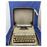 Tower Citation 88 Typewriter in Case