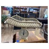 Hanson Baby Scale w/Wicker Measuring Cradle